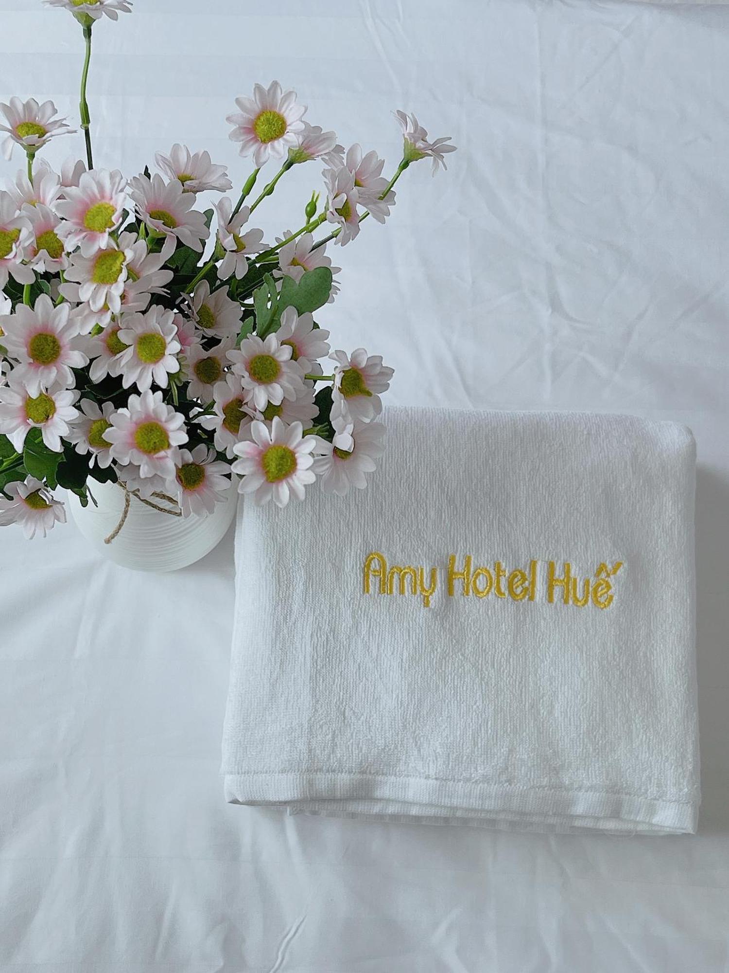 Amy Hotel Hue Exterior photo