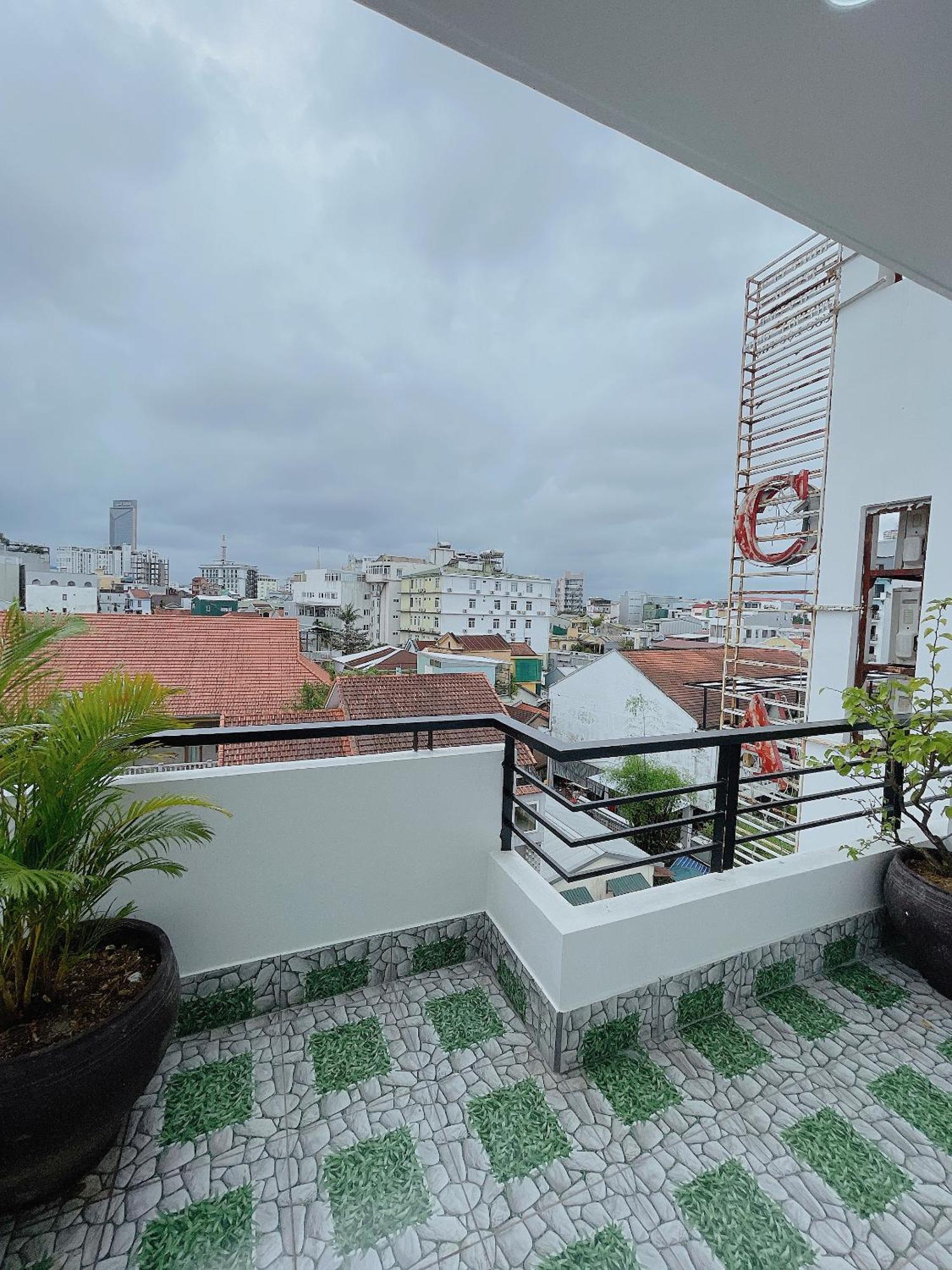 Amy Hotel Hue Exterior photo